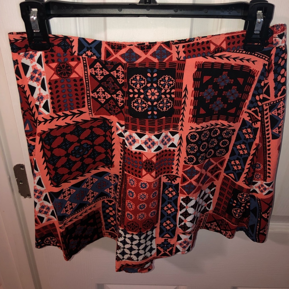 Patterned shorts